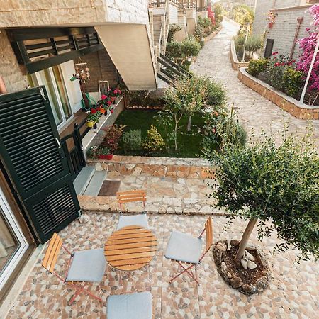 Villa Amos At Aquamarine Residence Vlorë Exterior foto